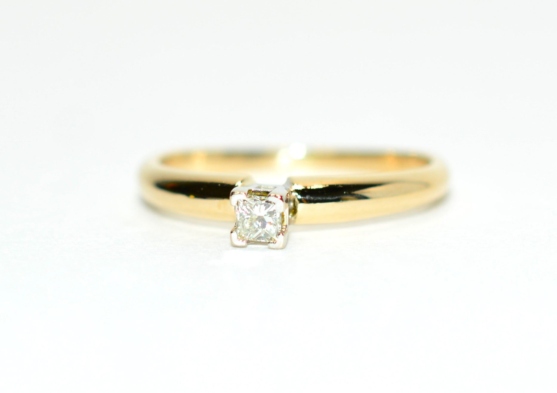 Natural Diamond Ring 14K Gold .15ct Engagement Ring Wedding Bridal Jewelry Bridal Jewellery Solitaire Ring Classic Vintage Estate Ring