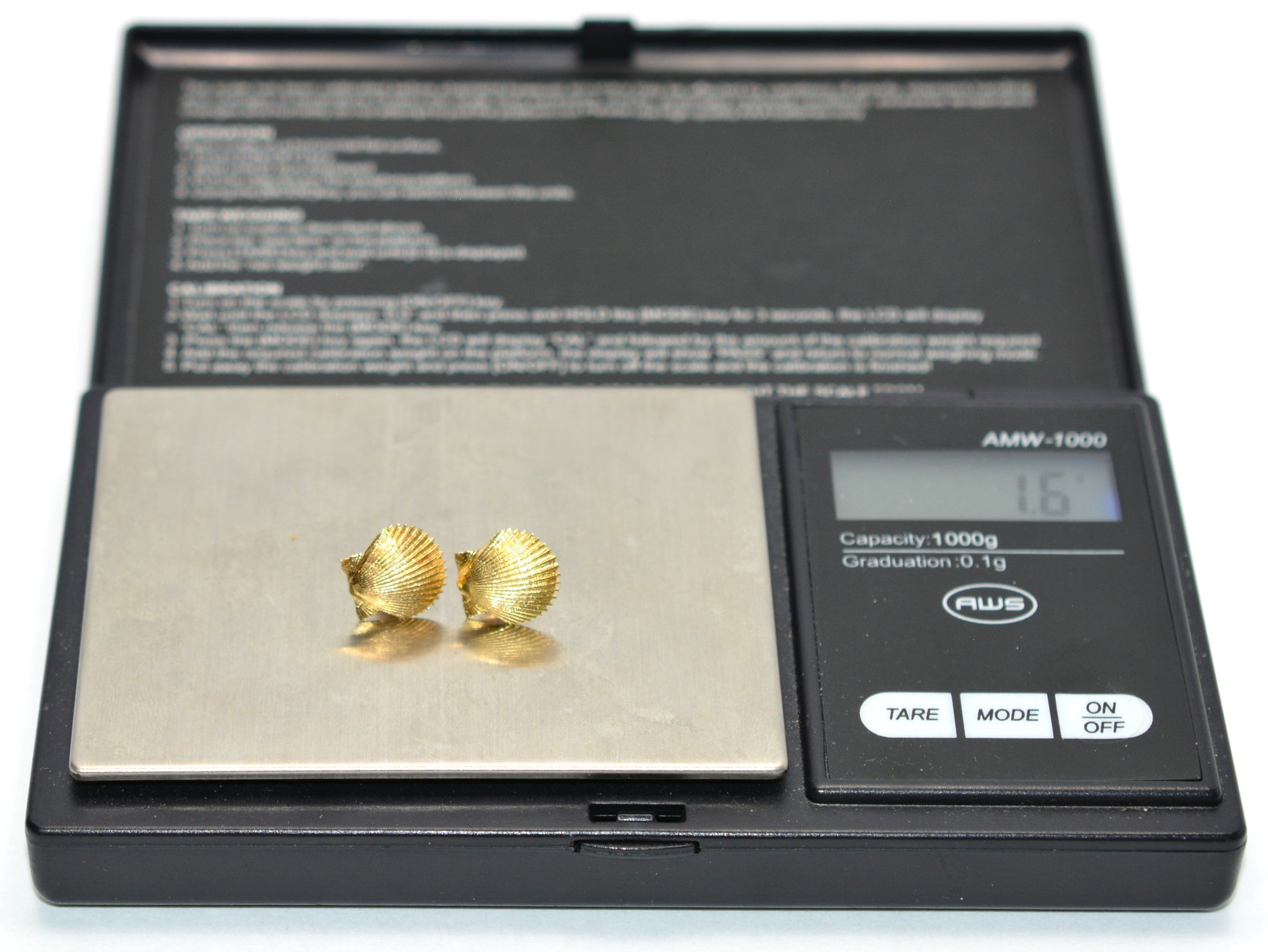 14K Solid Gold Earrings Seashell Earrings Stud Earrings Beach Nautical Coastal Jewelry Mermaid Earrings Statement Earrings Vintage Estate