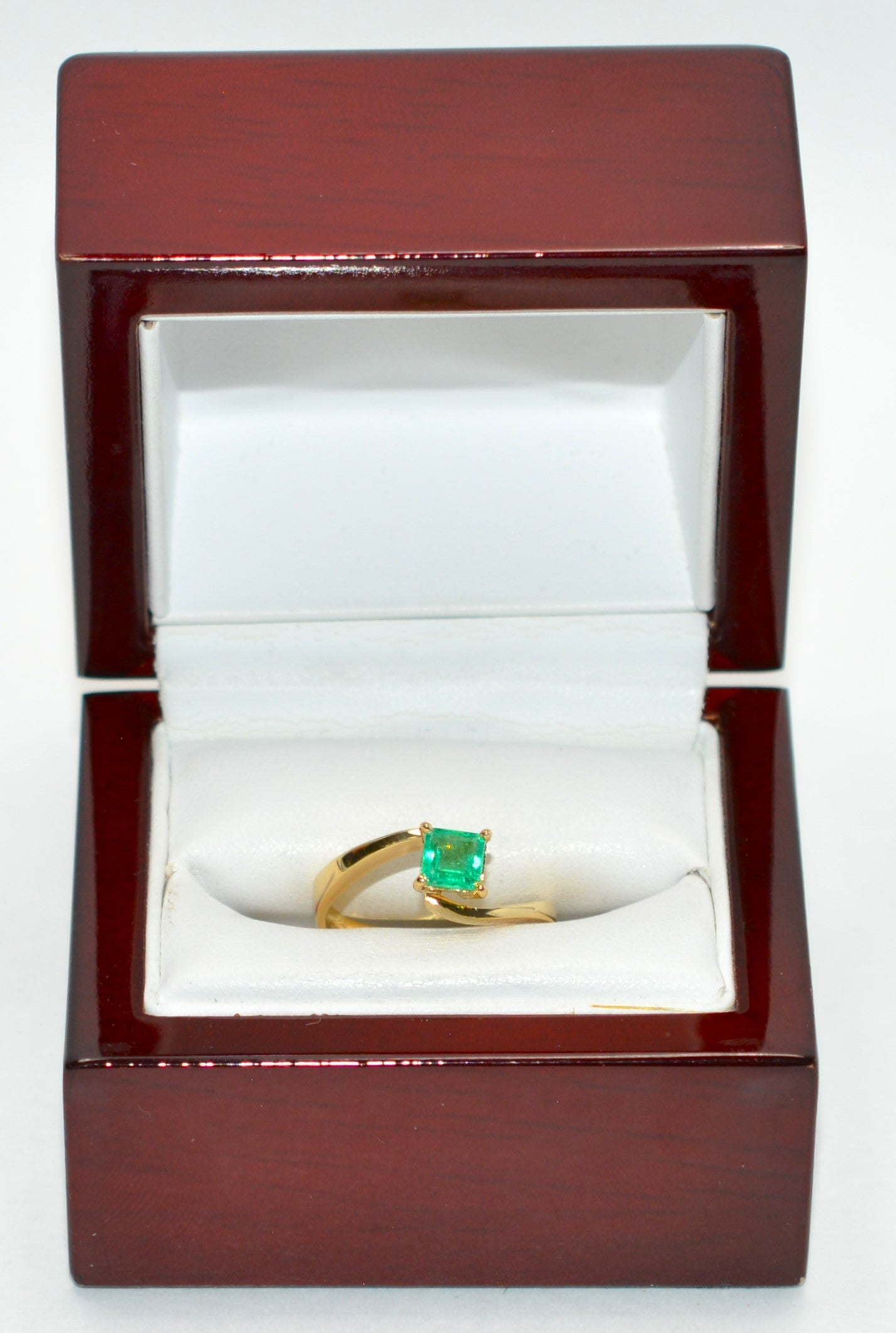 Natural Colombian Emerald Ring 18K Solid Gold .52ct Solitaire Ring Gemstone Ring Vintage Ring Estate Ring May Birthstone Ring Women’s Ring