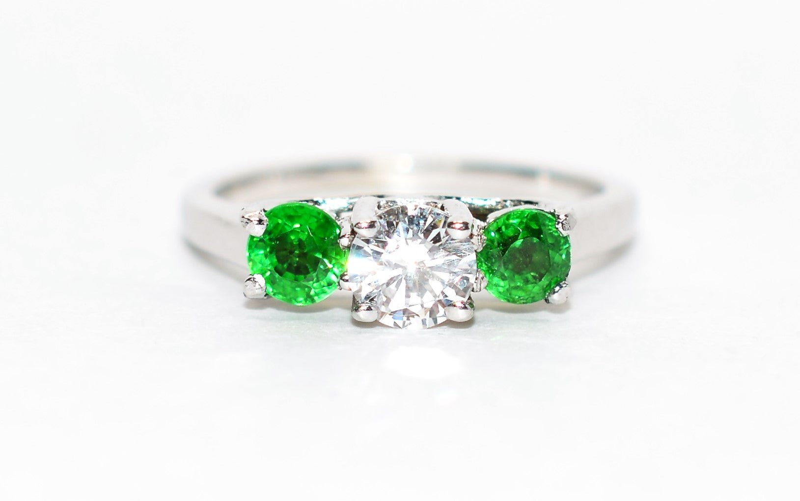 Natural Tsavorite Garnet & Diamond Ring 14K Solid White Gold Platinum 1.11tcw Gemstone Estate Jewelry Jewellery Three-Stone Ring Neon Green