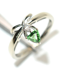 Natural Tsavorite Garnet & Diamond Ring 14K White Gold .27tcw Trillion Ring Green Ring Gemstone Ring Garnet Ring Tsavorite Ring Estate Ring