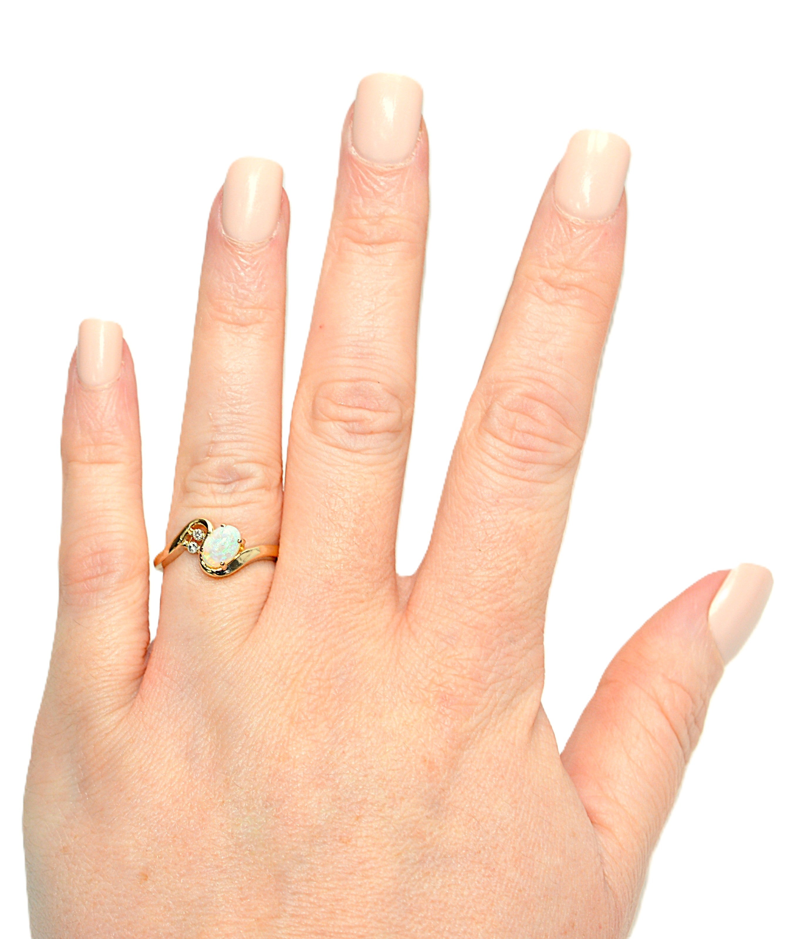 Natural Ethiopian Opal & Diamond Ring 14K Solid Gold Precious Ring Statement Ring Vintage Ring Cocktail Ring October Birthstone Ring Fine Jewelry Estate Jewellery