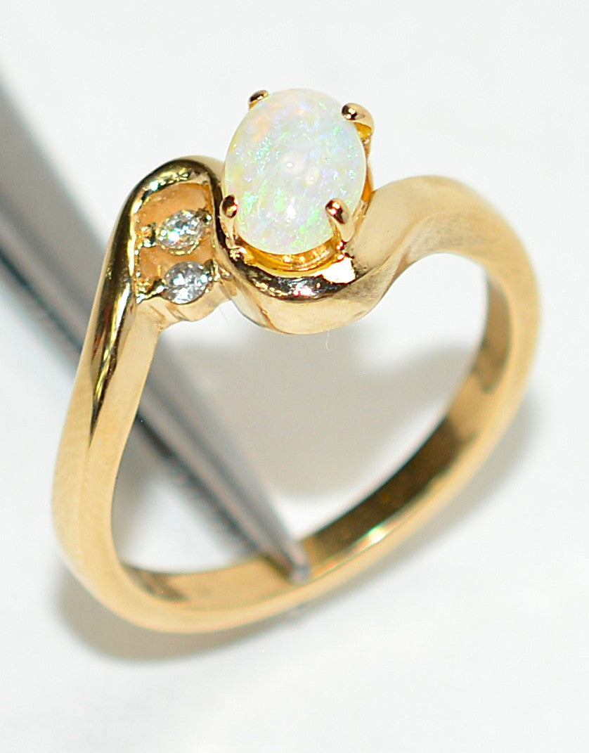 Natural Ethiopian Opal & Diamond Ring 14K Solid Gold Precious Ring Statement Ring Vintage Ring Cocktail Ring October Birthstone Ring Fine Jewelry Estate Jewellery