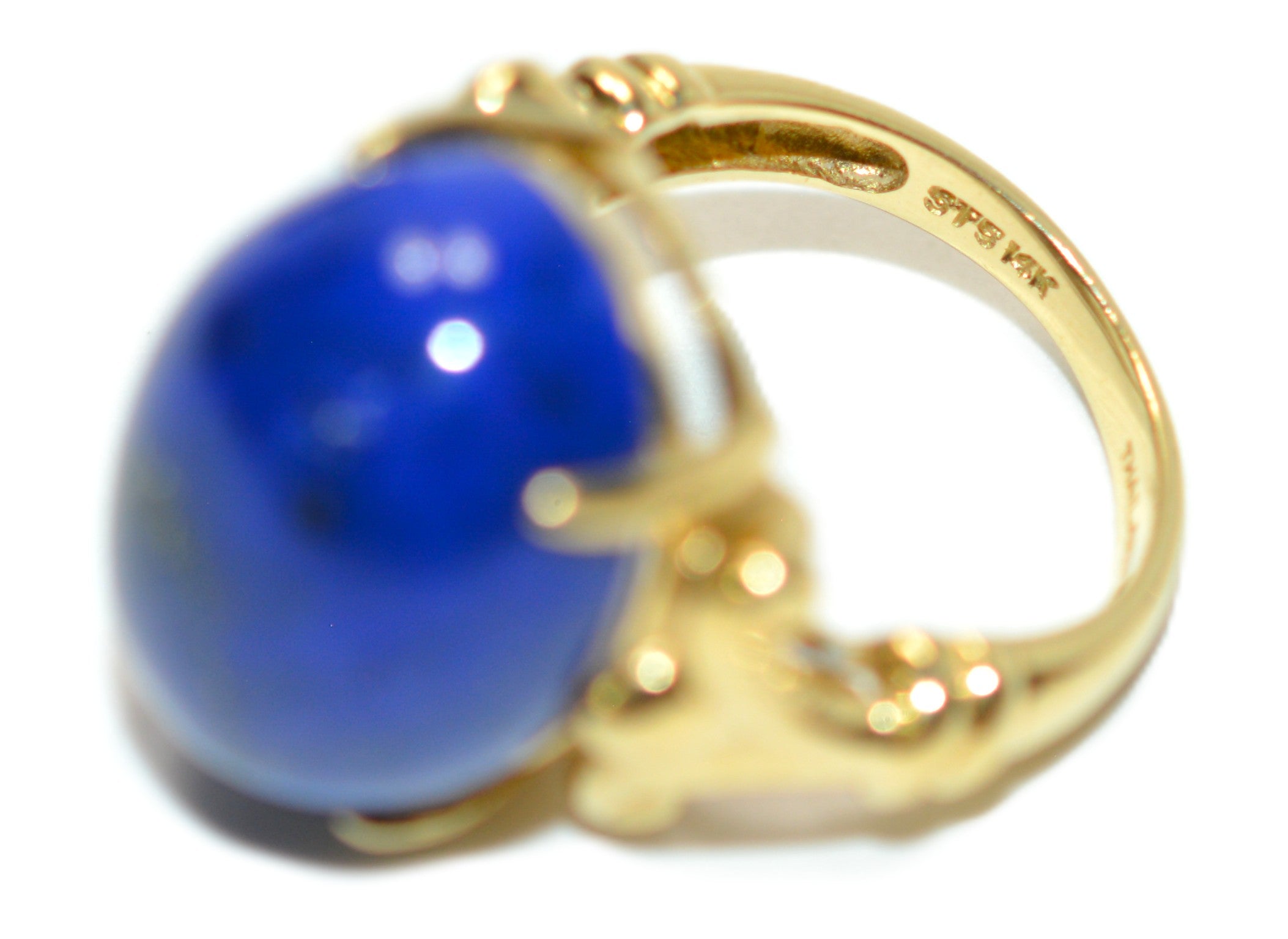 Natural Lapis Lazuli Ring 14K Solid Gold Solitaire Ring Gemstone Ring Blue Ring Cocktail Ring Ladies Ring Vintage Estate Jewelry