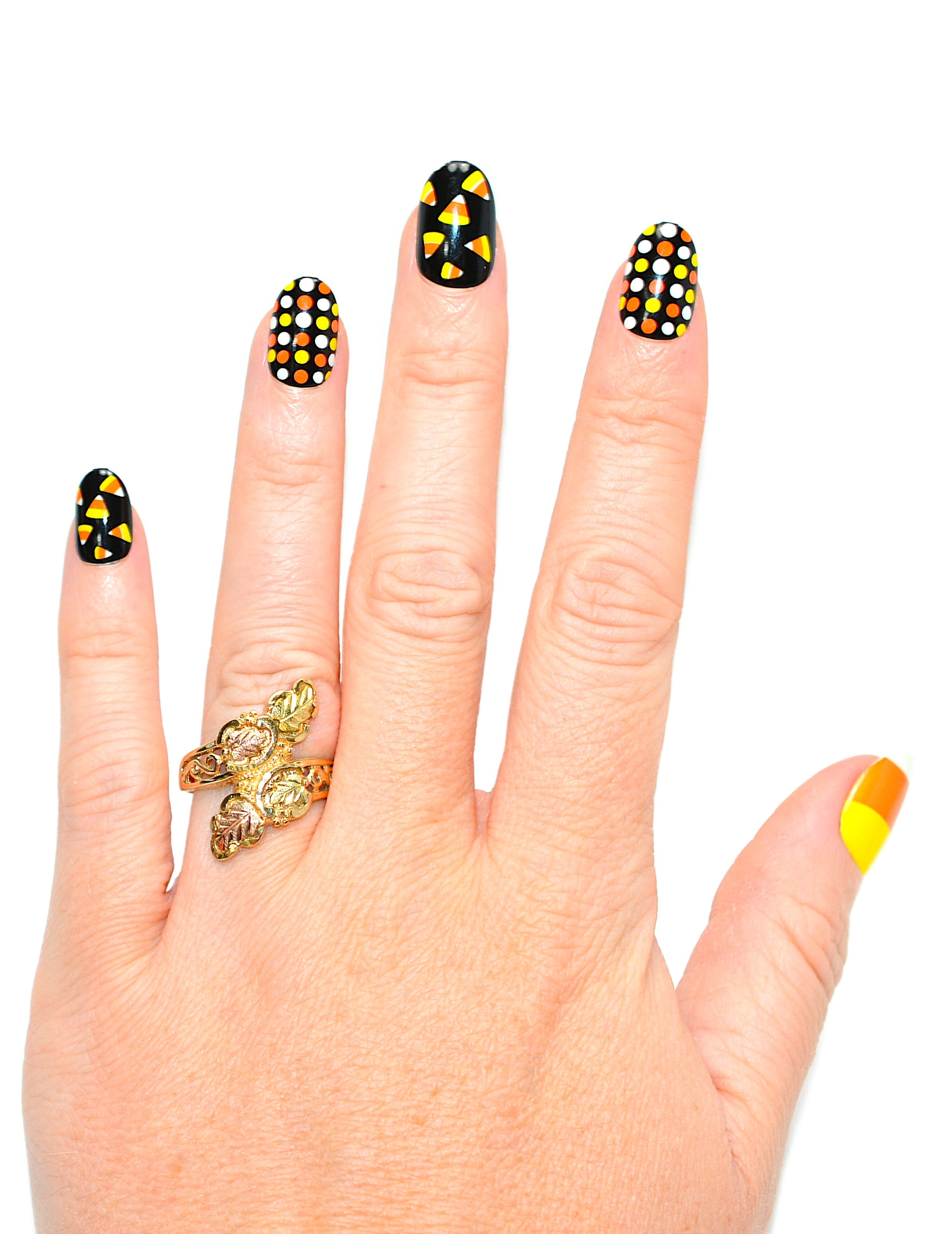 Black Hills Gold Ring 10K Solid Gold Leaf Vine Nature Ring Boho South Dakota