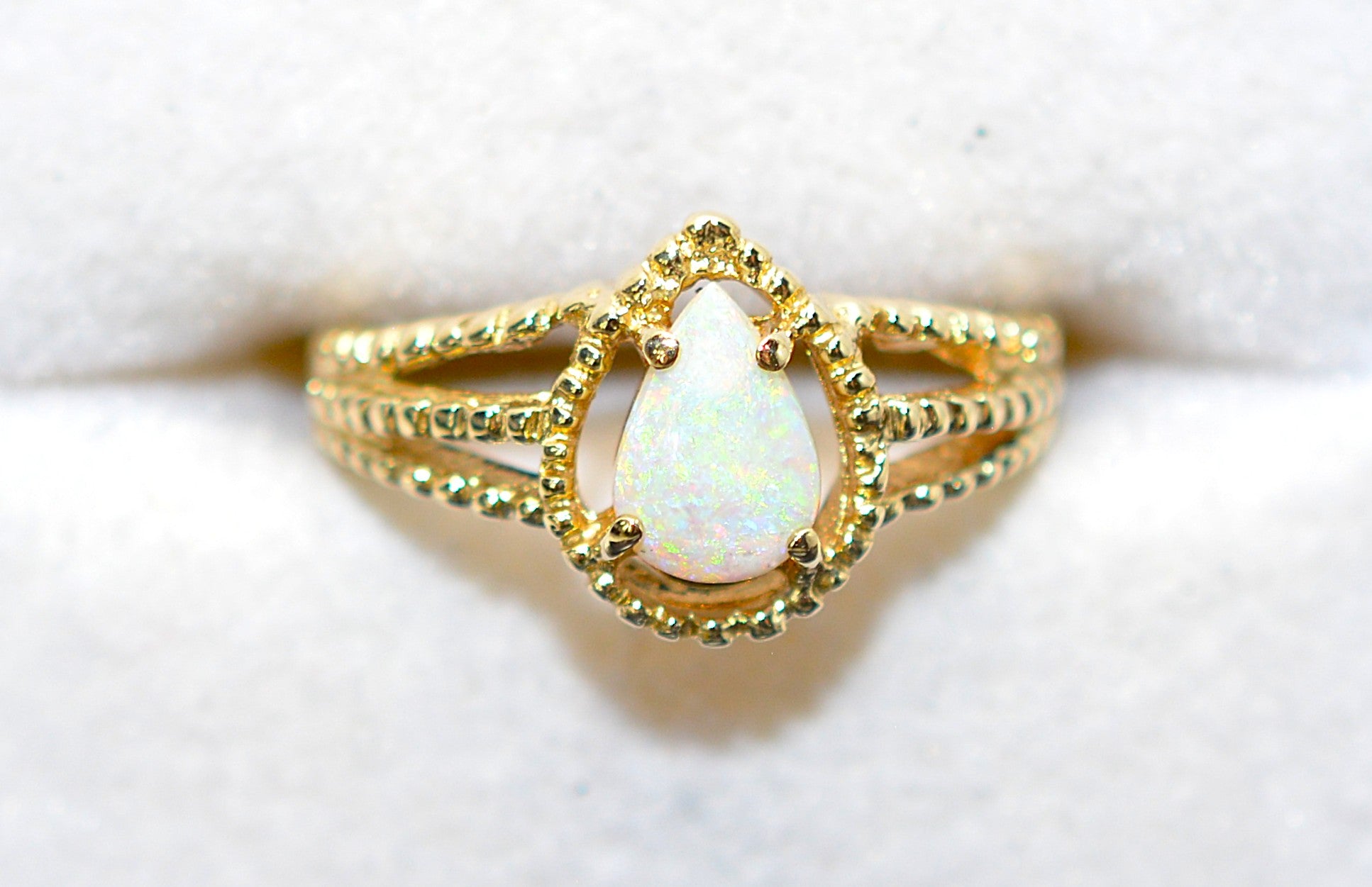 Natural Ethiopian Opal Ring 14K Yellow Gold October Birthstone Ring Vintage Estate Jewelry