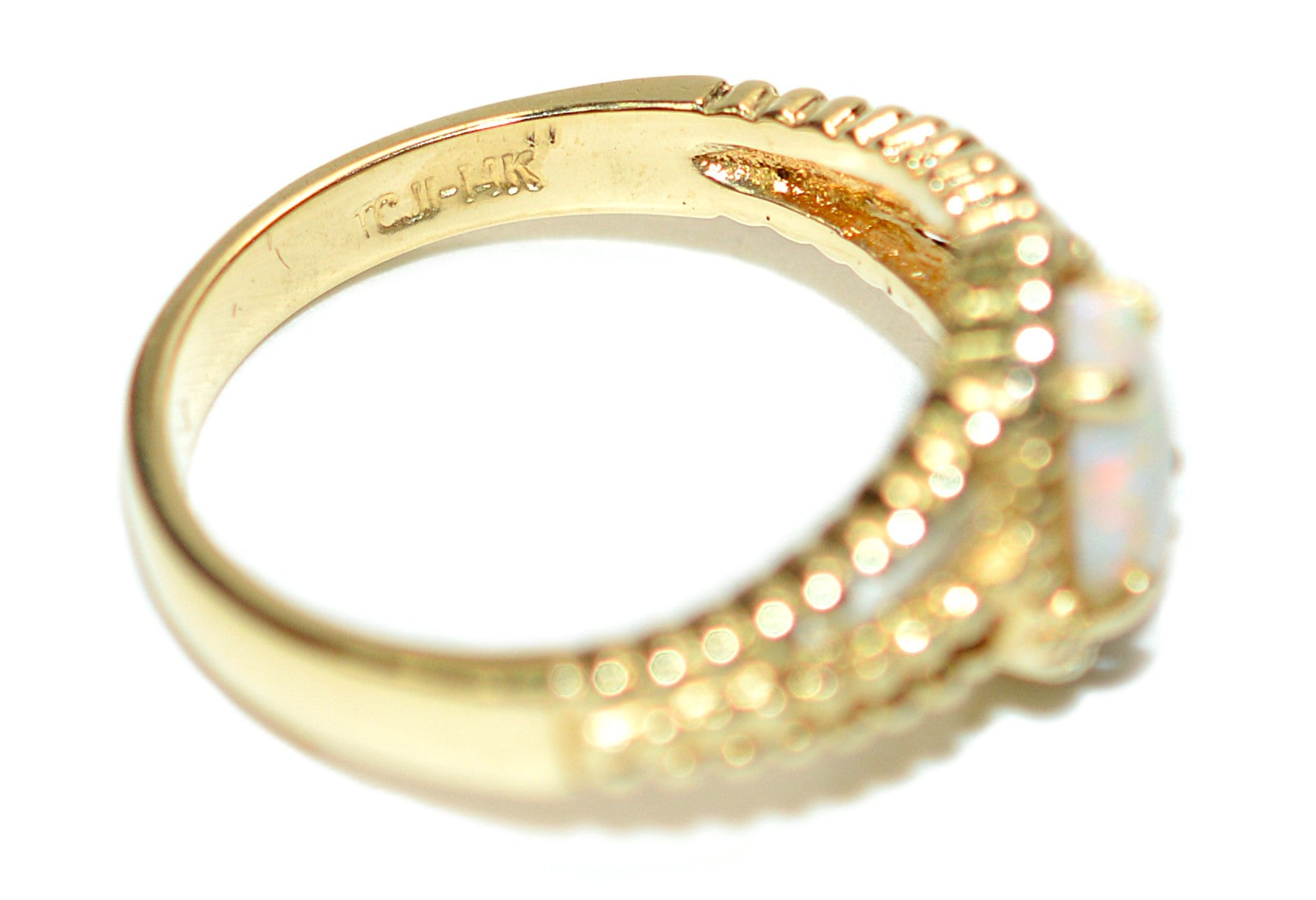 Natural Ethiopian Opal Ring 14K Yellow Gold October Birthstone Ring Vintage Estate Jewelry