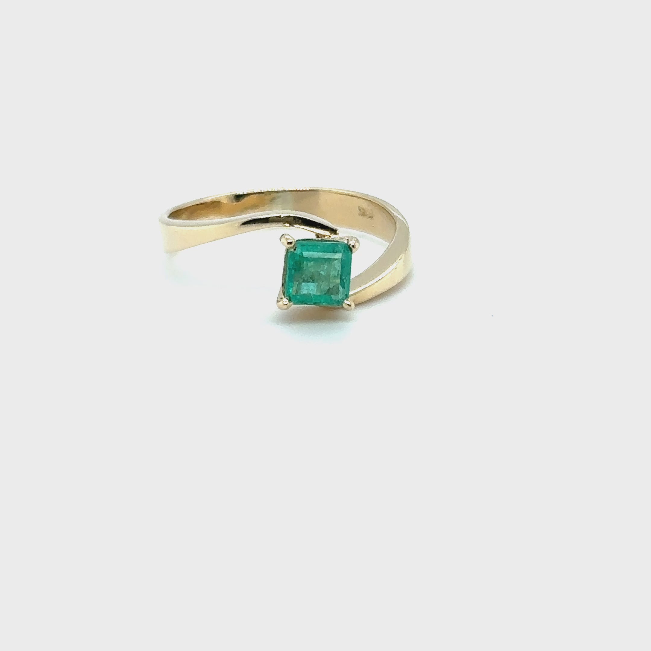 Natural Colombian Emerald Ring 18K Solid Gold .52ct Solitaire Ring Gemstone Ring Vintage Ring Estate Ring May Birthstone Ring Women’s Ring