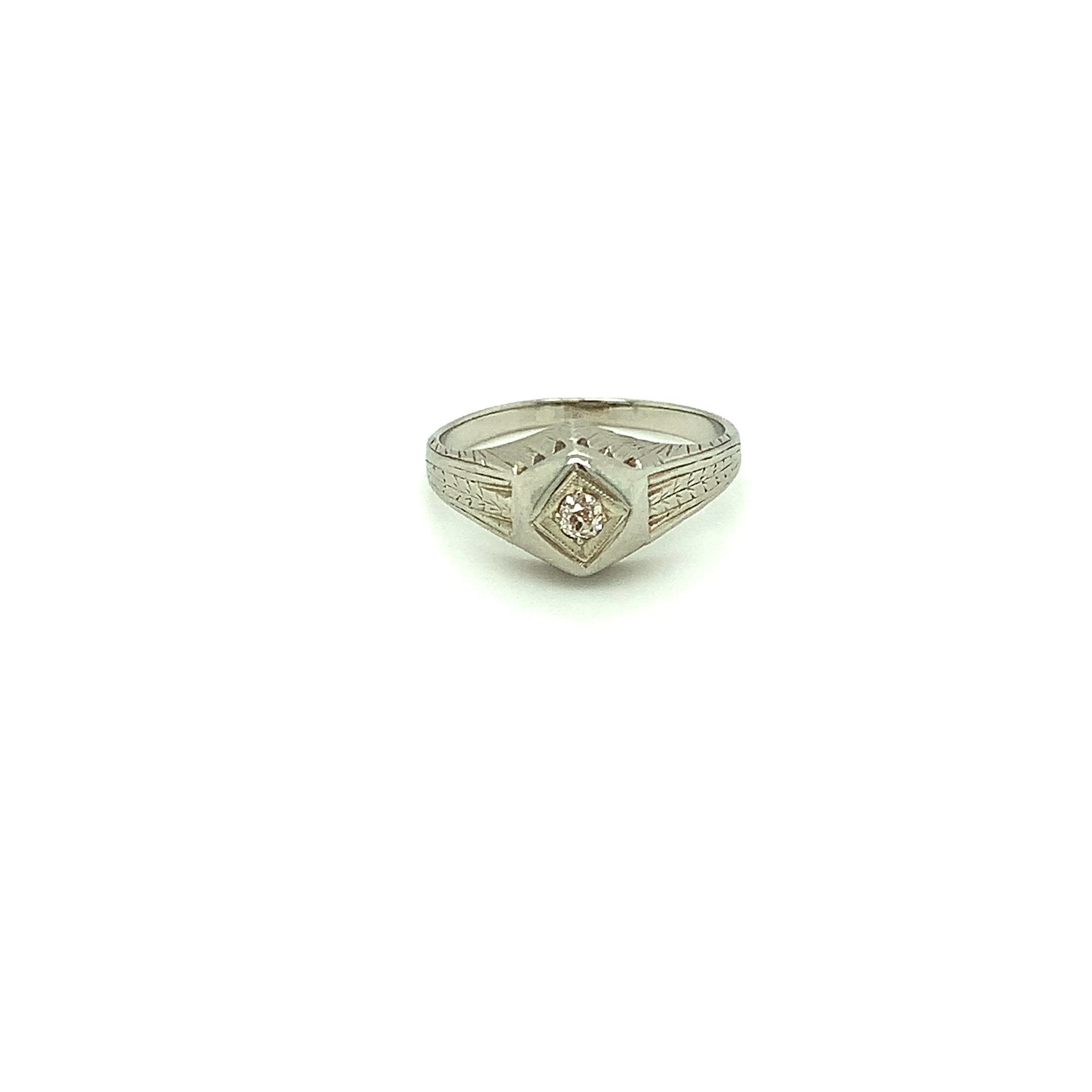 Natural Diamond Ring 18K Solid White Gold .05ct Engagement Ring Solitaire Ring Antique Ring Vintage Ring Art Deco Ring Fine Estate Jewellery