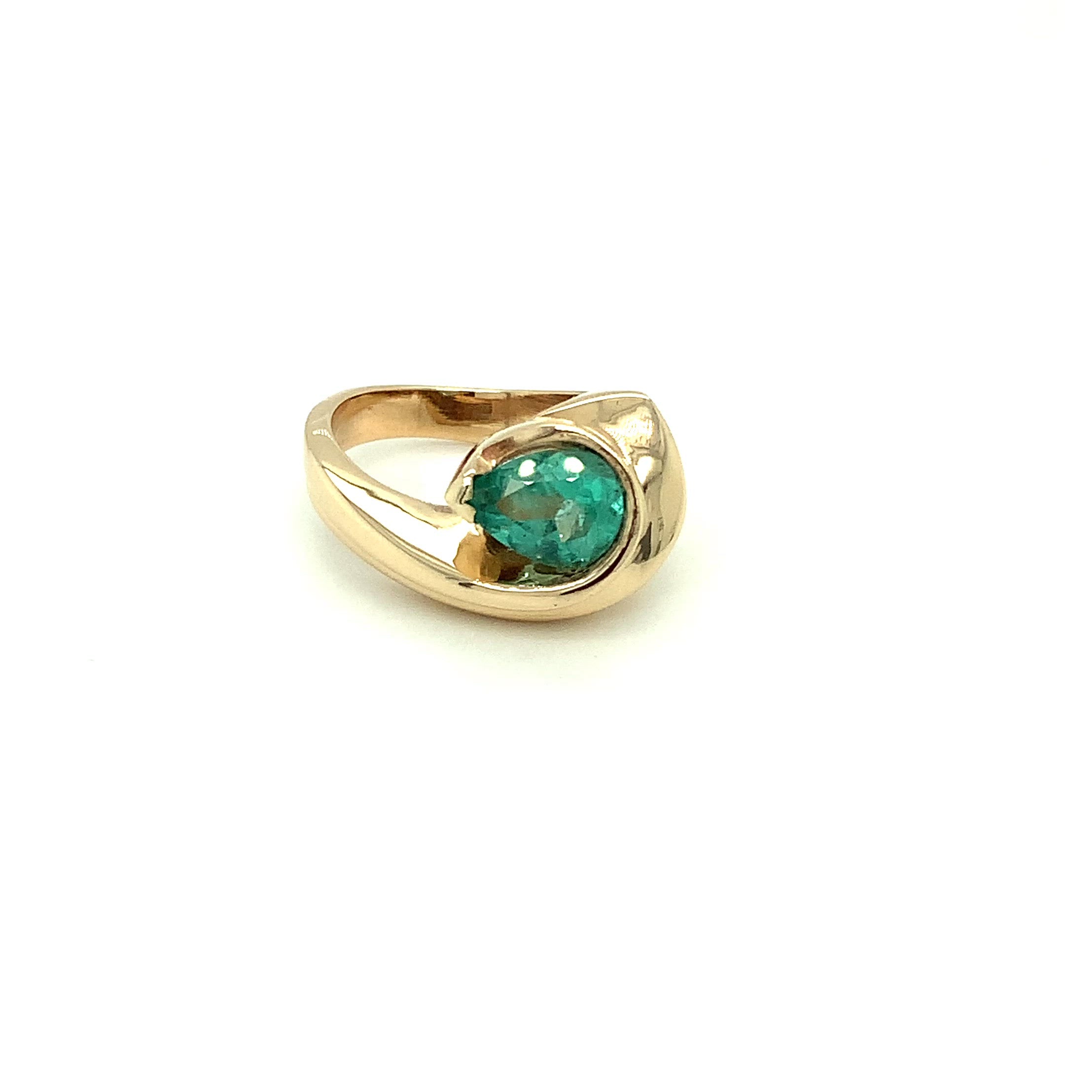 Natural Colombian Emerald Ring 14K Solid Gold 2ct Solitaire Ring Statement Ring Ladies Ring Women's Ring May Birthstone Ring Cocktail Ring