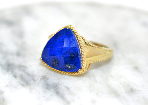 Natural Lapis Lazuli Ring Solid 10K Gold Blue Ring Statement Ring Cocktail Ring Vintage Ring Estate Jewelry Women's Ring Ladies Ring