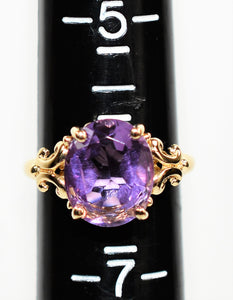 Natural Amethyst Ring 10K Solid Gold 3.93ct Birthstone Ring Solitaire Ring Vintage Ring Art Deco Ring Estate Jewelry Womens Ring Ladies Ring