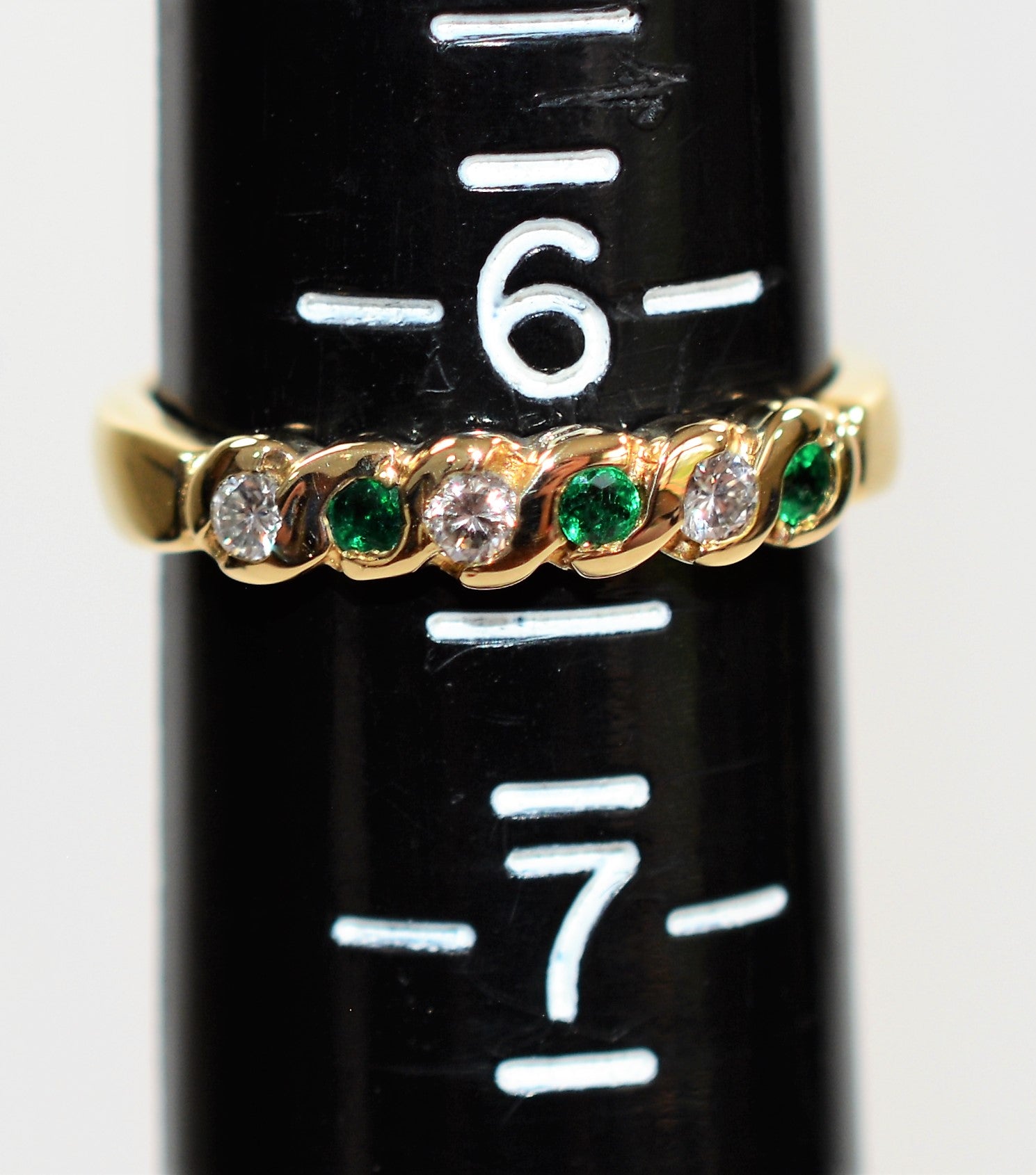 Natural Colombian Emerald & Diamond Band 14K Solid Gold .21tcw Wedding Ring Stackable Ring Band Ring Women’s Ring May Birthstone Ring Estate