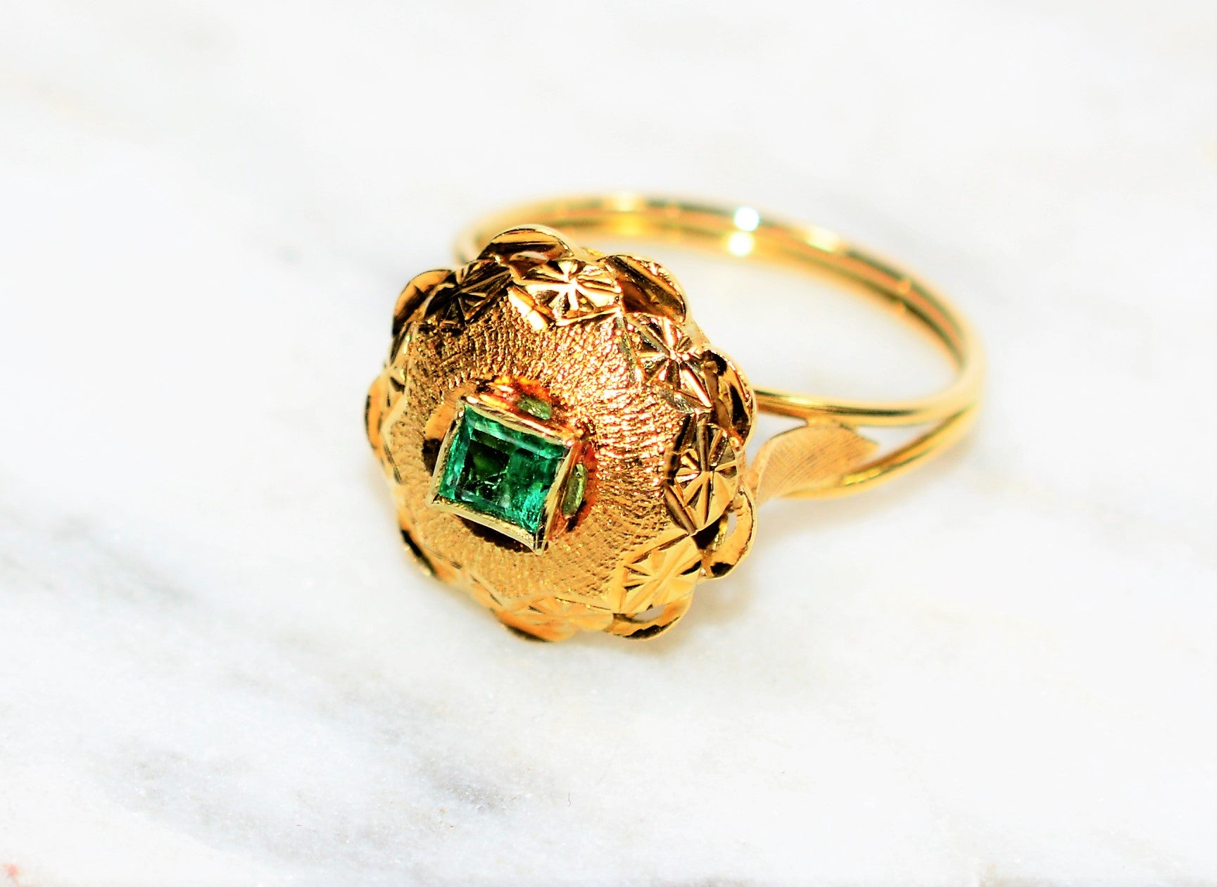 Natural Colombian Emerald Ring 18K Solid Gold .28ct Solitaire Ring Gemstone Ring Vintage Ring Estate Ring May Birthstone Ring Women’s Ring