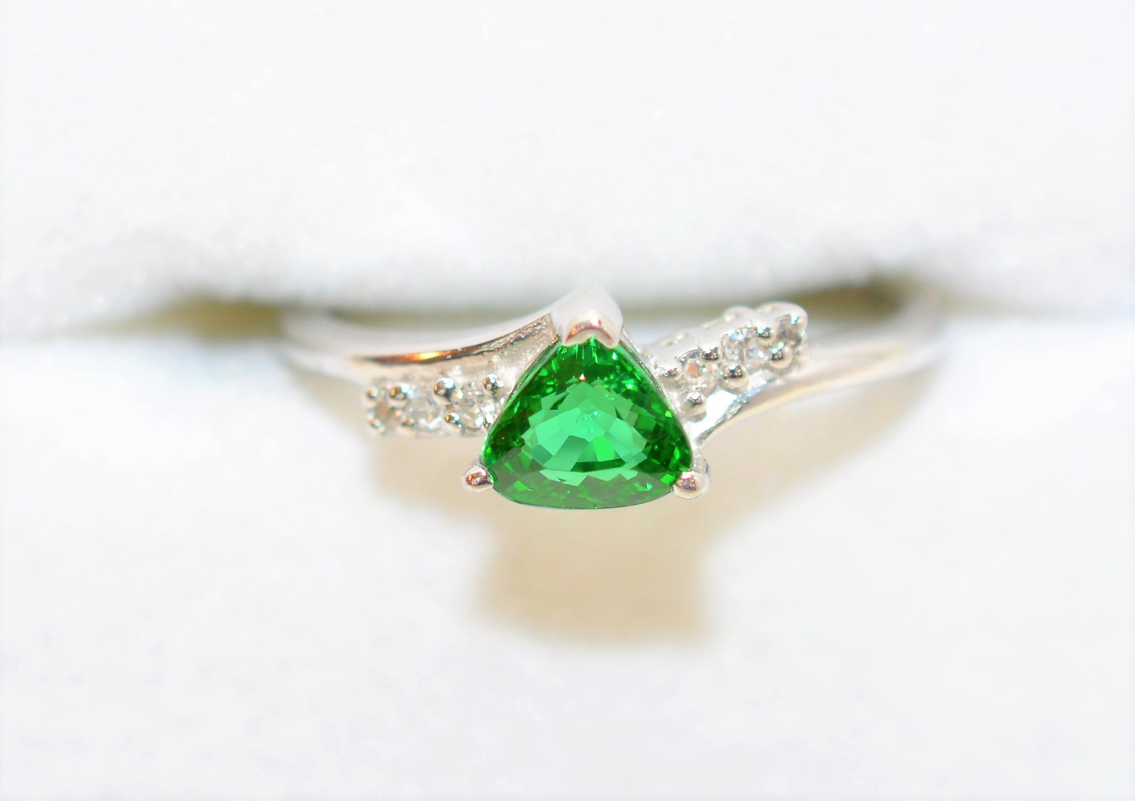 Natural Tsavorite Garnet & Diamond Ring Solid Platinum .75tcw Trillion Ring Green Ring Gemstone Ring Garnet Ring Tsavorite Ring Estate Ring