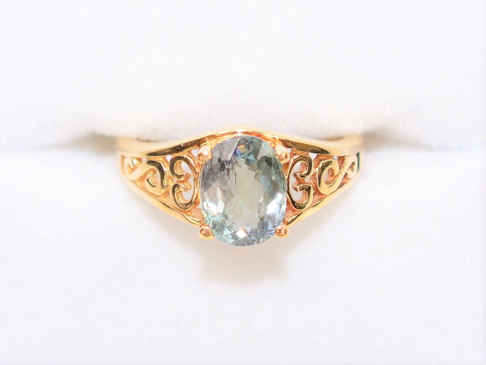 Natural Blue Spinel Ring 14kt Solid Gold 1.80ct Solitaire Ring Gemstone Ring Statement Ring Vintage Ring Ladies Ring June Birthstone Jewelry