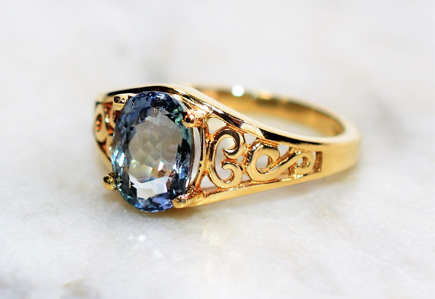 Natural Blue Spinel Ring 14K Solid Gold 1.75ct Solitaire Ring Gemstone Ring Statement Ring Vintage Ring Ladies Ring June Birthstone Jewelry