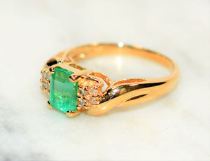 Natural Colombian Emerald & Diamond Ring 14K Solid Gold 1.20tcw Vintage Ring Fine Ring Estate Ring Gemstone Ring Birthstone Ring Womens Ring