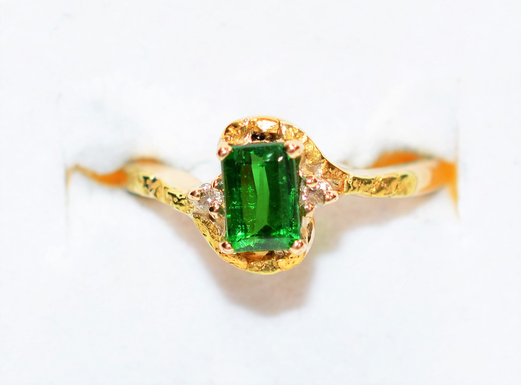 Natural Tsavorite Garnet & Diamond Ring 14K Solid Gold 1.02tcw Nugget Ring Garnet Ring January Birthstone Ring Green Gemstone Ladies Ring