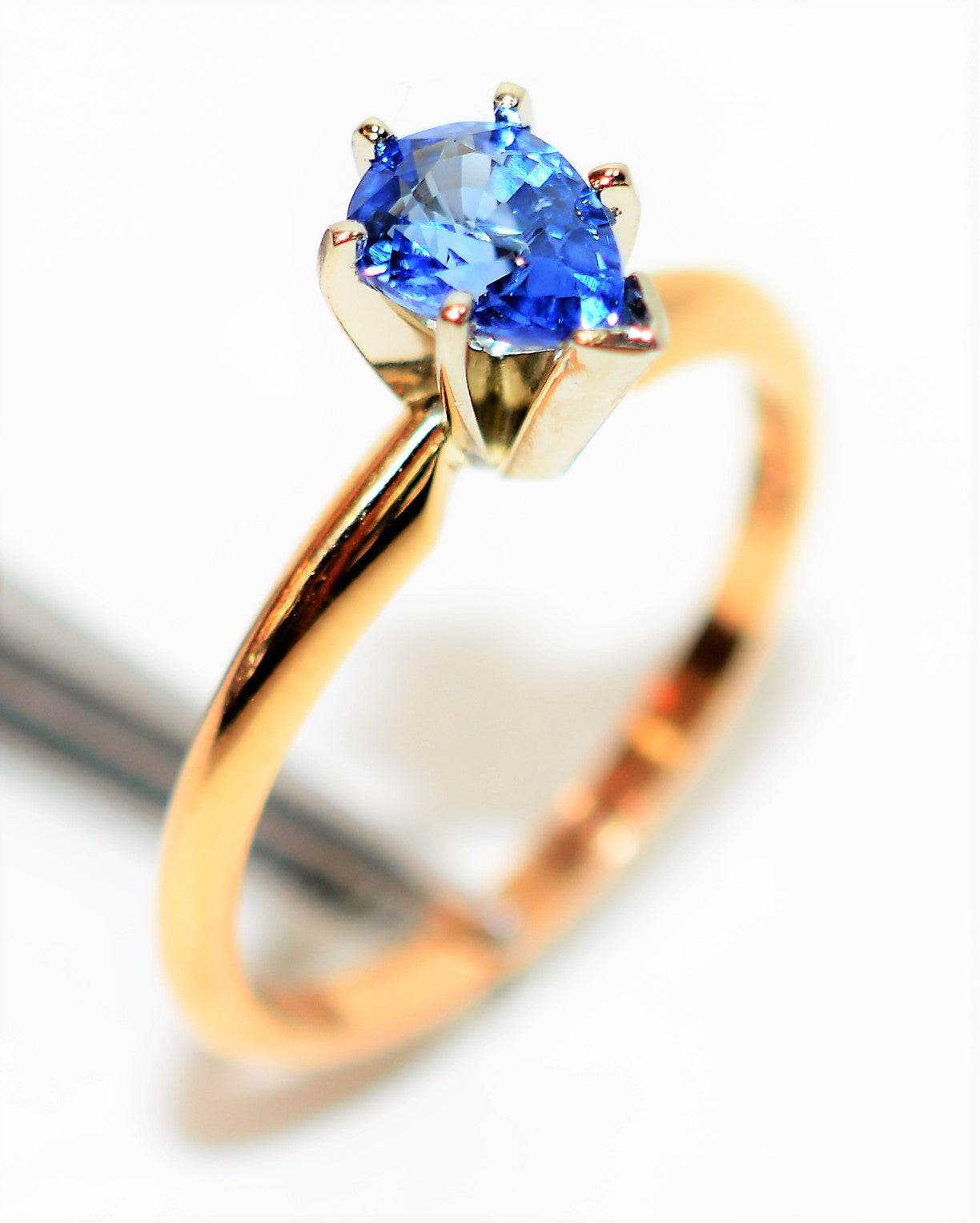 Natural Ceylon Sapphire Ring 14K Solid Gold .94ct Sri Lankan Sapphire Ring Engagement Ring Wedding Ring Promise Ring Solitaire Ring Bridal