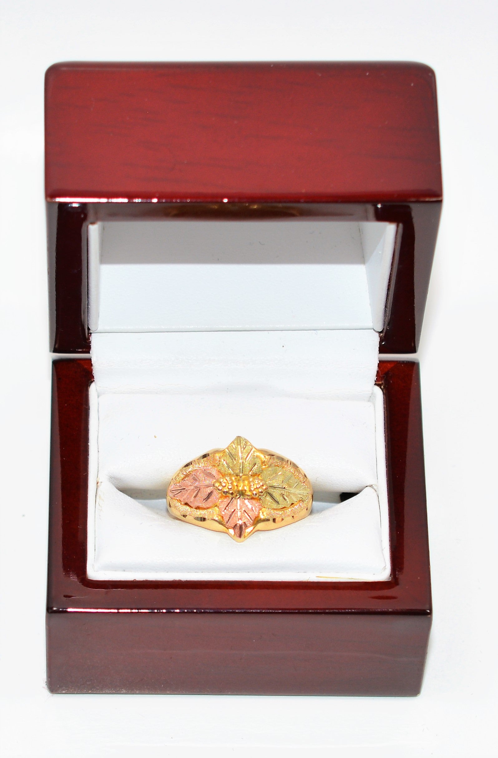 Black Hills Gold Ring 10K Solid Gold Men's Ring Leaf Ring Boho Ring Vine Ring Nature Ring USA Jewelry Statement Ring Black Hills Dakota Gold