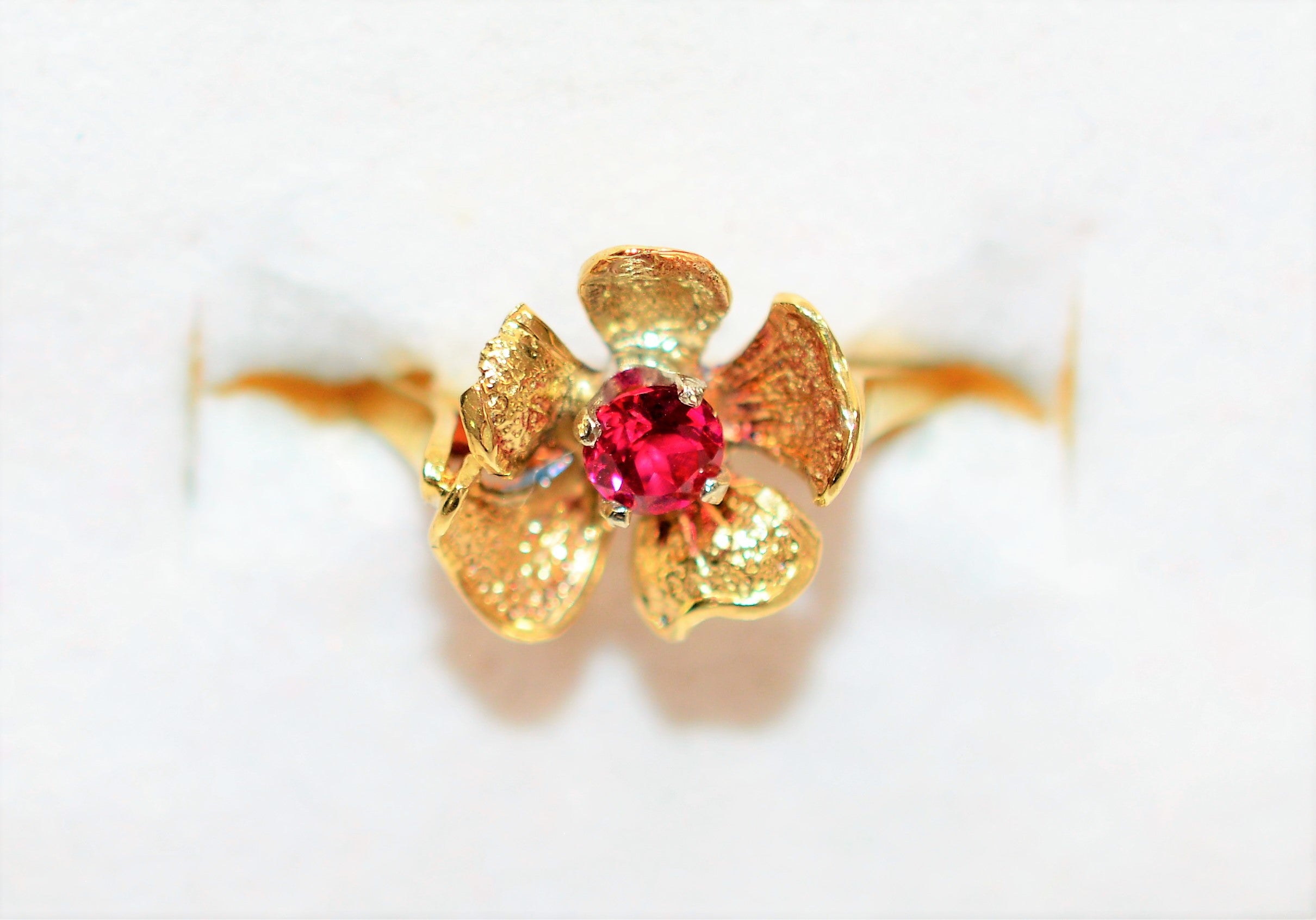 Natural Ruby Ring 14K Solid Gold .25ct Solitaire Ring Flower Ring July Birthstone Ring Floral Ring Red Ring Ladies Ring Women's Ring Vintage