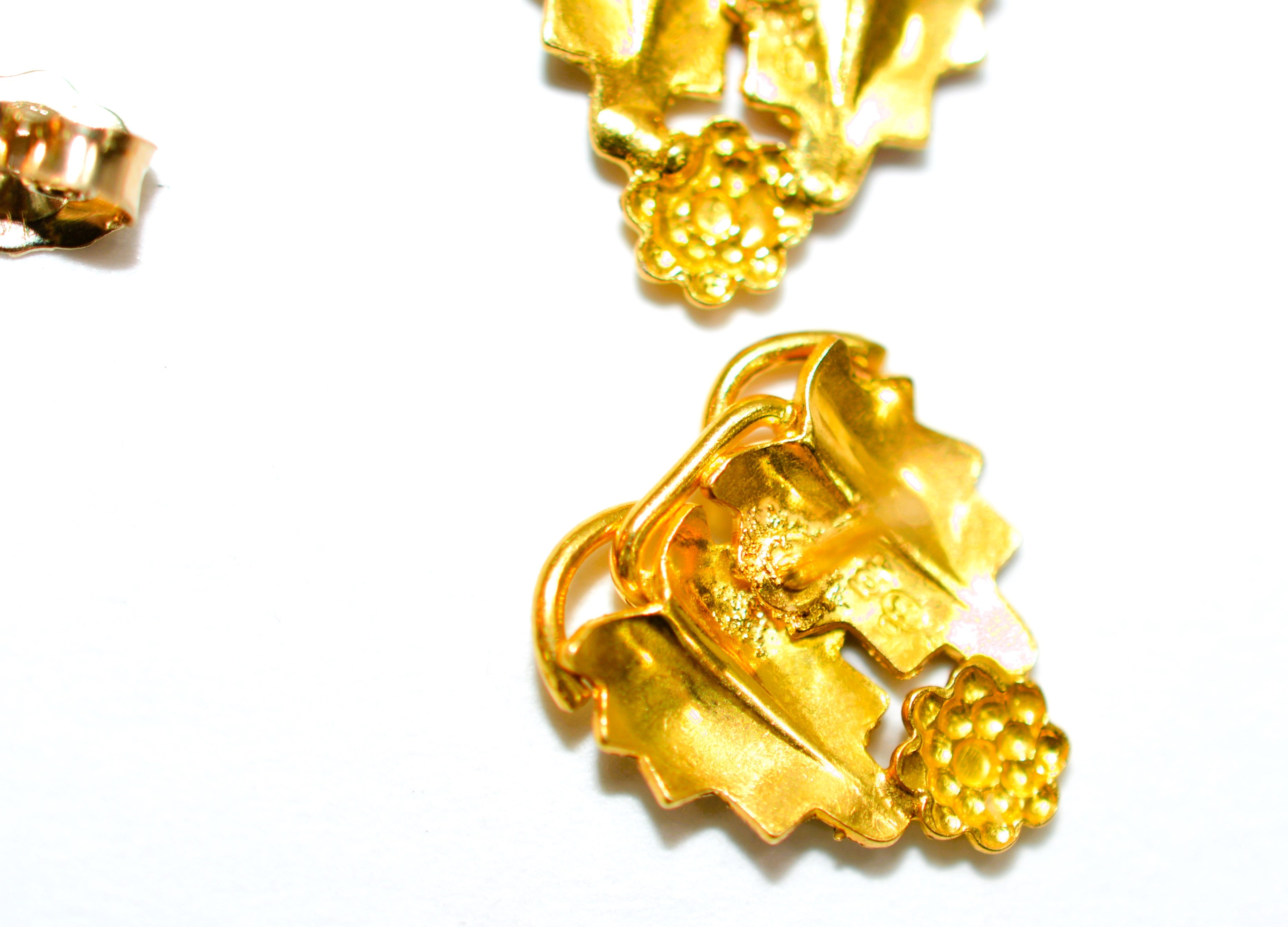 Black Hills Gold Earrings 10K Solid Gold Grape Leaf Earrings Tri-Color Gold Earrings South Dakota Gold Stud Earrings American USA Vintage