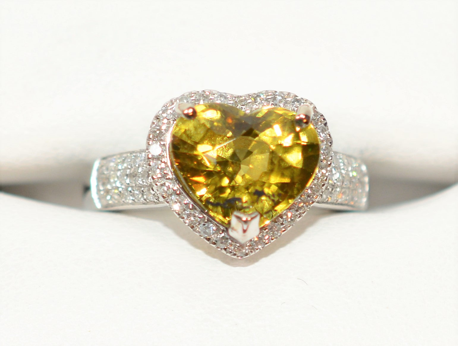 GIA Certified Natural Demantoid Garnet & Diamond Ring 14K Solid White Gold 4.15tcw Heart Ring Garnet Ring Cocktail Ring Anniversary Ring