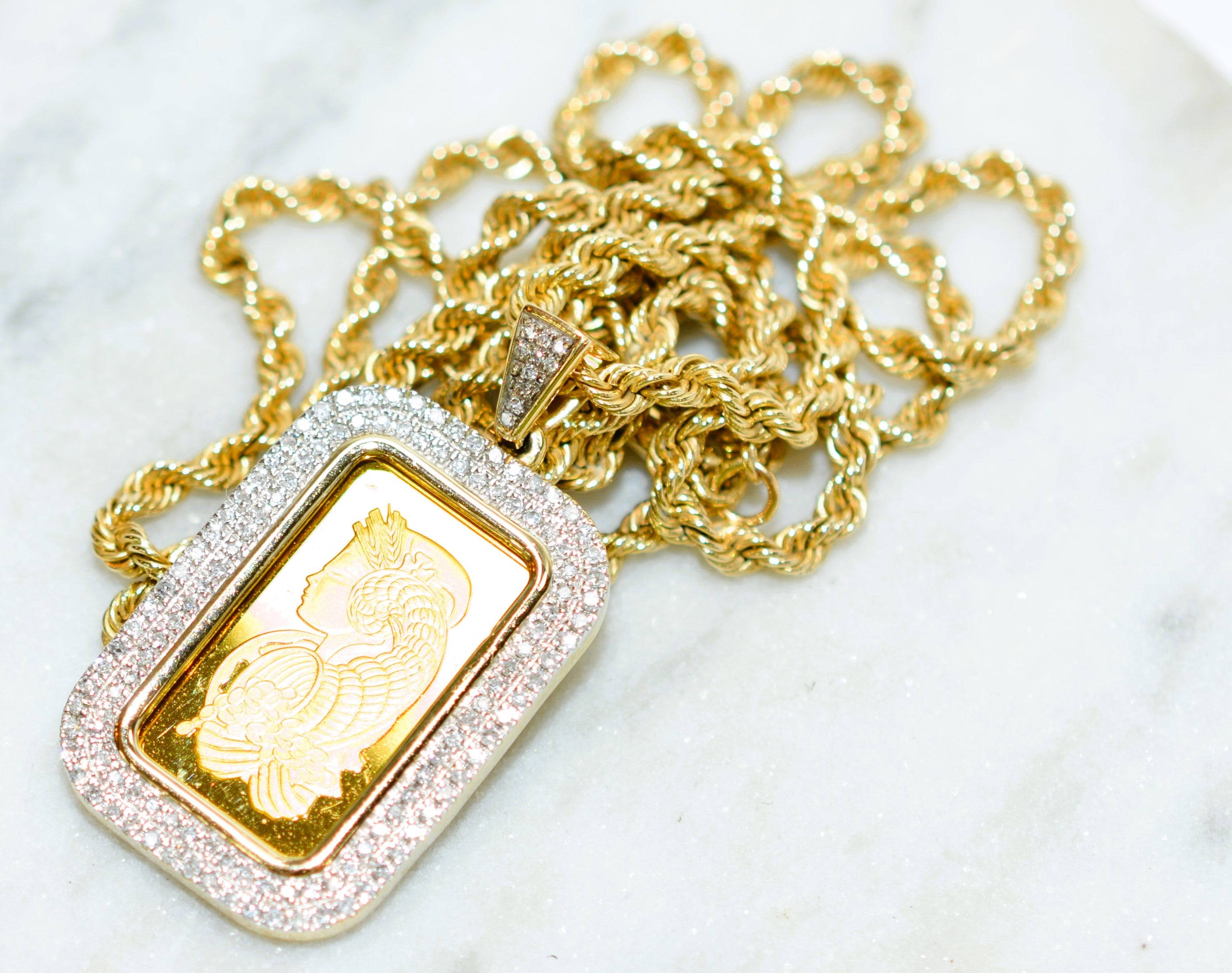 Lady Fortuna Pamp Suisse 2.5g Gold Bar Coin Necklace 14K Solid Gold .31tcw Diamond Necklace Bullion Coin Ingot Pendant Necklace Jewellery