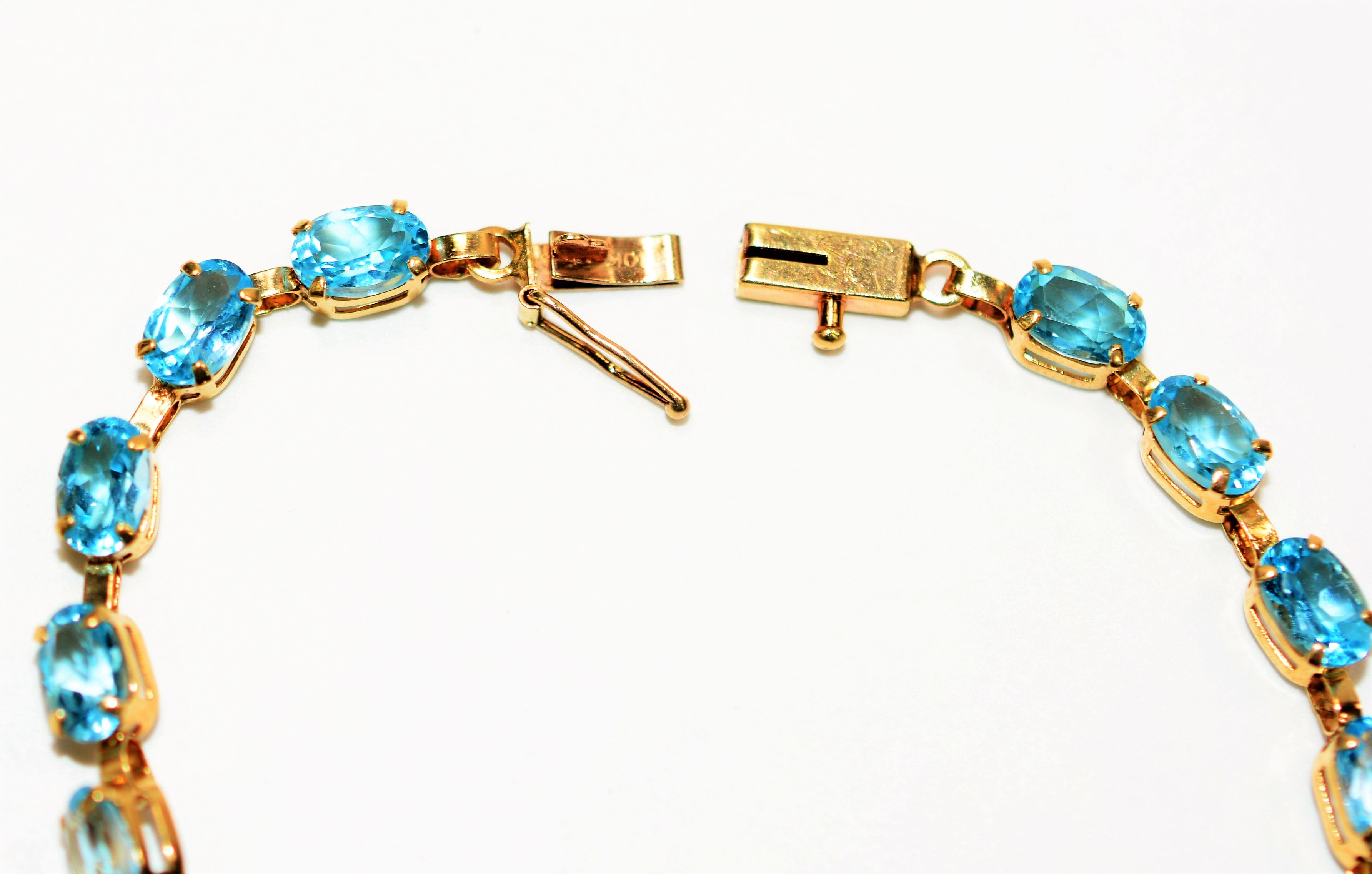 Natural Swiss Blue Topaz Bracelet 10K Solid Gold 8tcw Gemstone Bracelet Tennis Bracelet Birthstone Bracelet Women's Bracelet Fine Jewelry