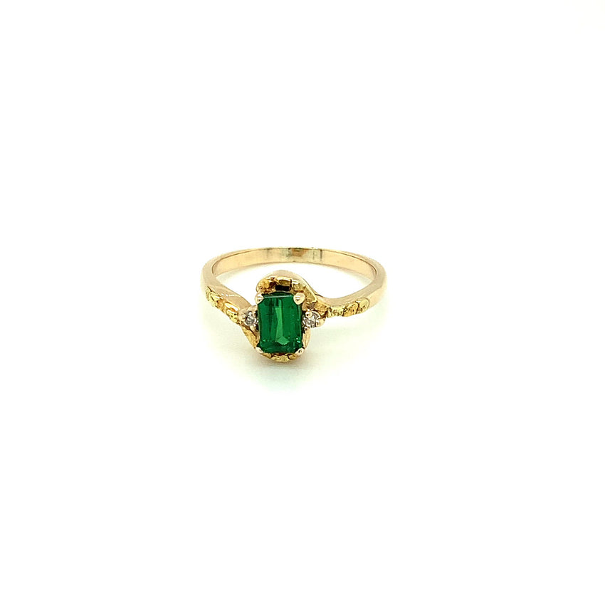 Eclipse Ring, Mint Green Tsavorite – Aurelia Demark