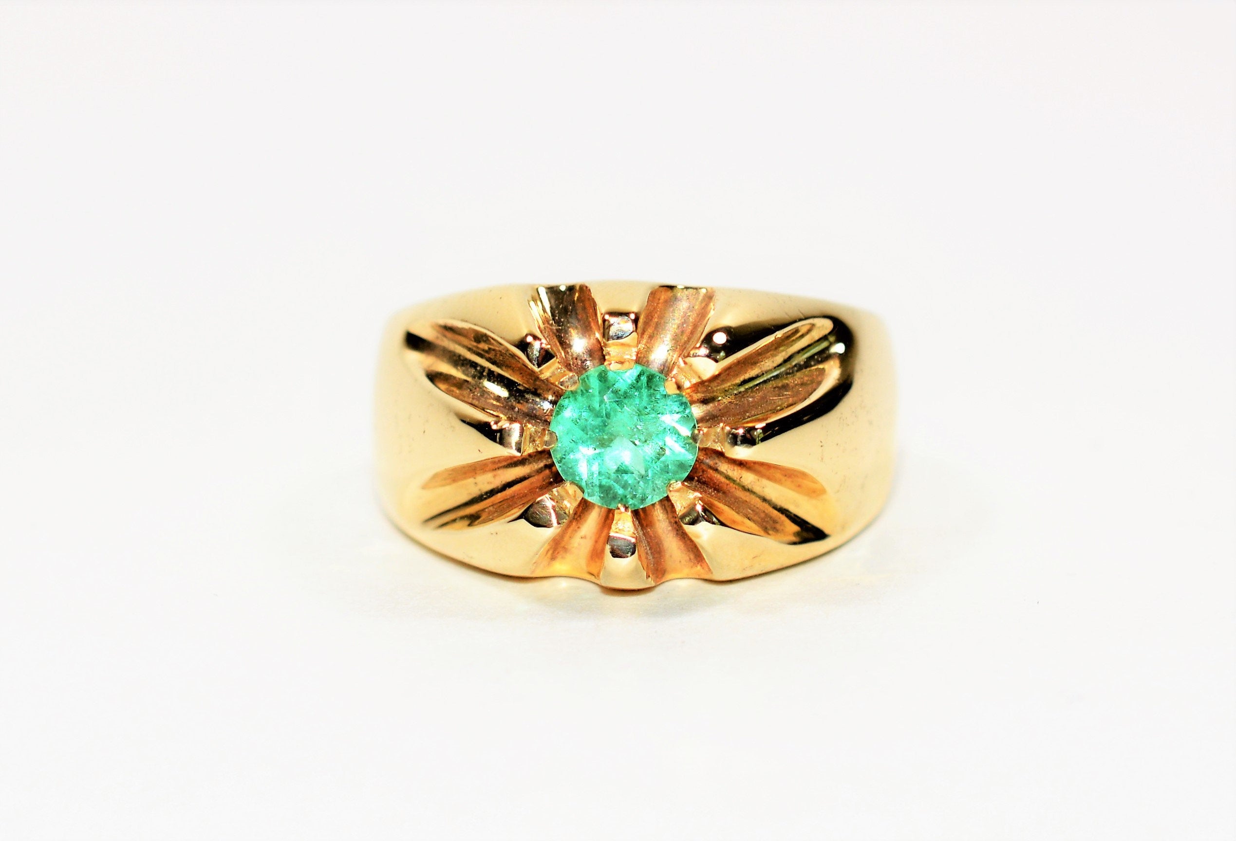 Natural Colombian Emerald Ring 10K Solid Gold 1.50ct Solitaire Ring Statement Ring Men's Ring May Birthstone Ring Vintage Ring Estate Ring