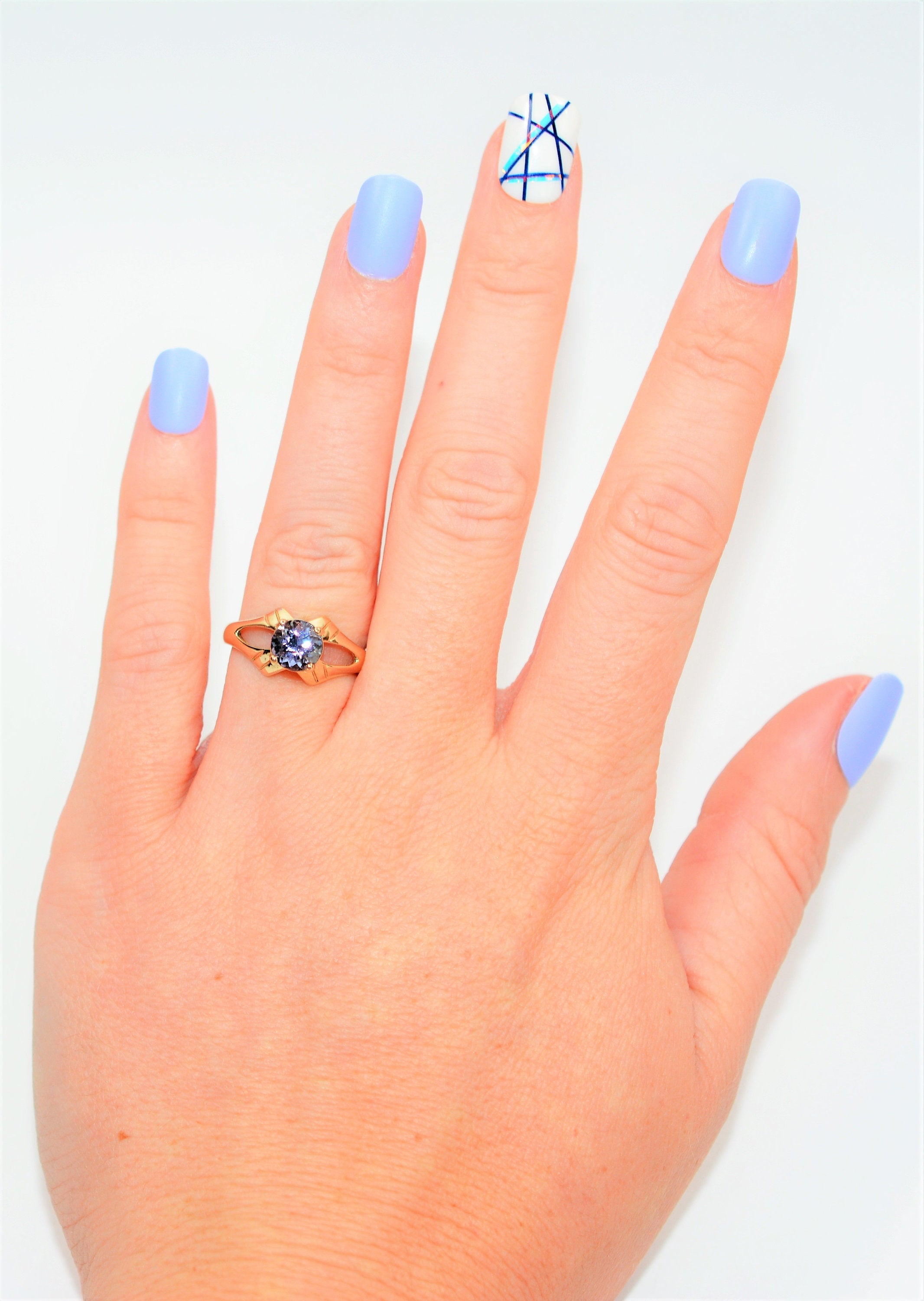 Natural Tanzanite Ring 10K Solid Gold 1.09ct Solitaire Ring Vintage Ring Estate Jewelry Women’s Ring Ladies Ring December Birthstone Ring